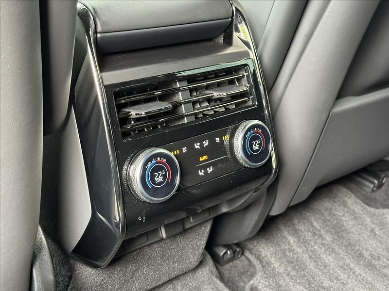 Land Rover Range Rover Sport 3,0 D350 Autobiography ČR DPH - fotka 33 z 40
