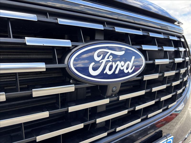 Ford Tourneo Custom 2,5 PHEV 171kW Titanium X L2 - fotka 9 z 56