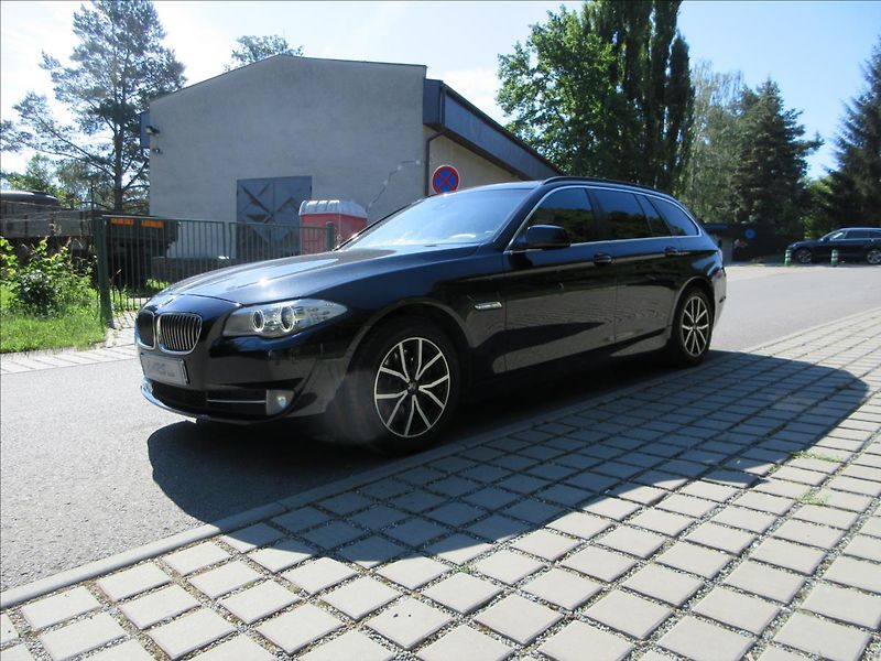BMW Řada 5 535d xDrive, Panorama, Navi, K - fotka 5 z 34