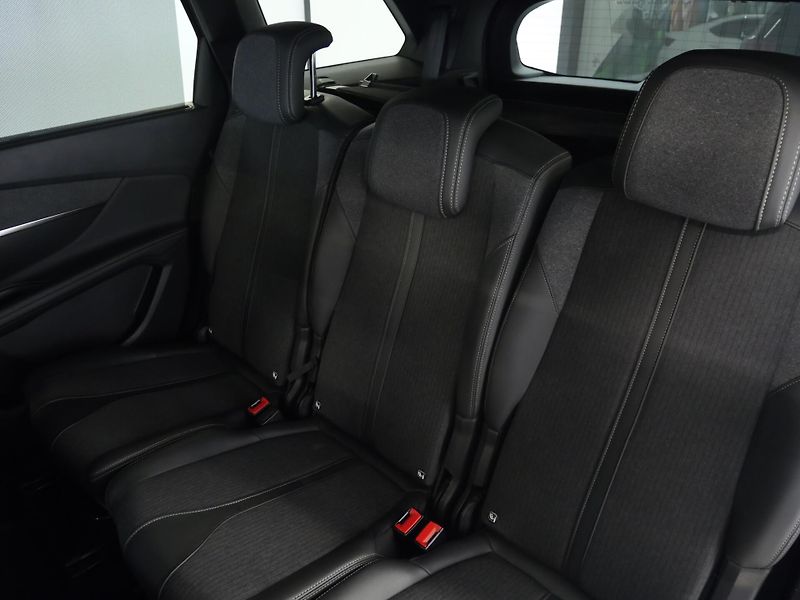 Peugeot 5008 - fotka 23 z 26