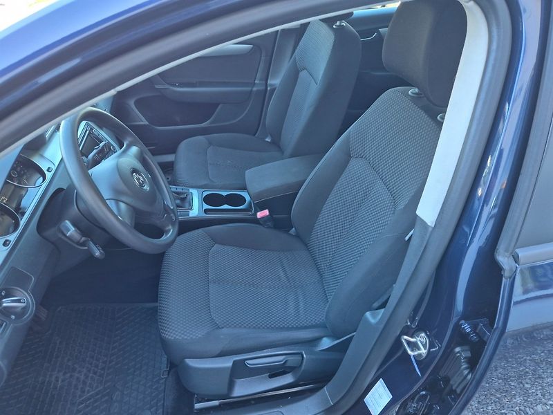 Volkswagen Passat (2011) 1.4 TSI Navi, Rozvody,oleje - fotka 17 z 27