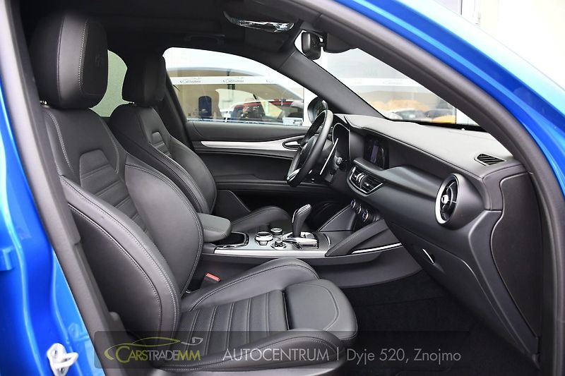 Alfa Romeo Stelvio 2.0 Turbo 16V 206kW Veloce Q4 - fotka 16 z 53