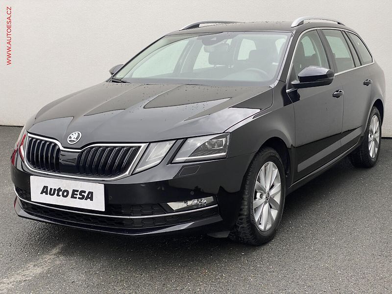 Škoda Octavia (2019) 1.6 TDi, Style, DSG, navi - fotka 3 z 18