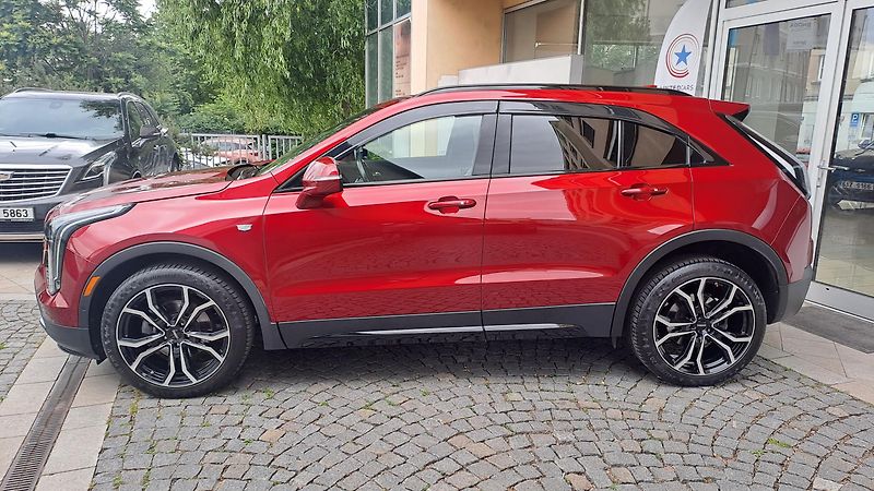 Cadillac XT4 SPORT  AWD 350T - fotka 3 z 18