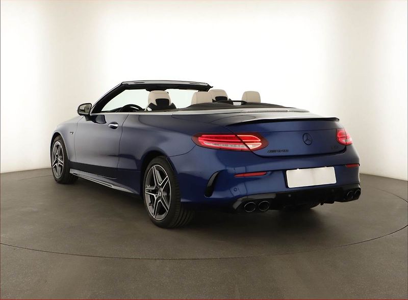 Mercedes-Benz Třídy C (2020) C 43 AMG 4MATIC - fotka 4 z 30