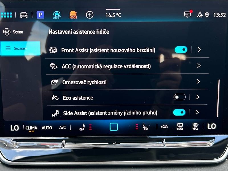Volkswagen Tiguan (2025) 1.5 eTSI 7DSG Life - fotka 29 z 35