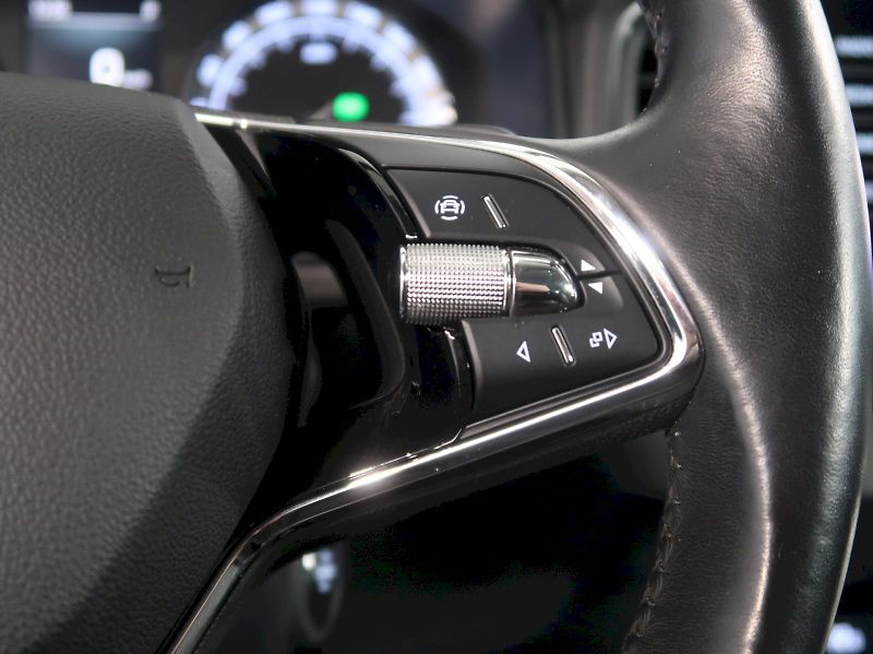 Škoda Karoq (2022) STYLE PLUS 2.0TDI 85KW DSG - fotka 19 z 37