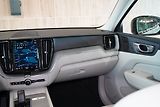 Volvo XC60 T8 Ultra Dark PHEV, Pano, 360° - náhled 48