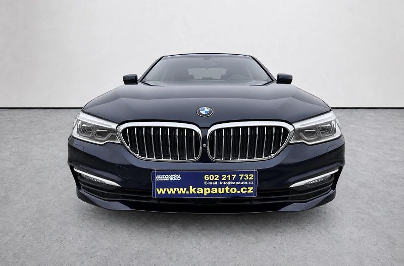 BMW Řada 5 520D XDRIVE, 1. majitel - fotka 18 z 20