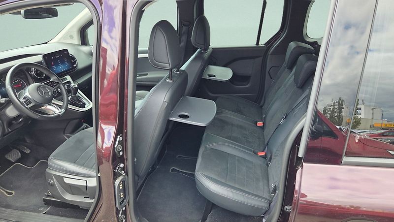 Mercedes-Benz Třídy T 180 d PROGRESSIVE - fotka 17 z 20