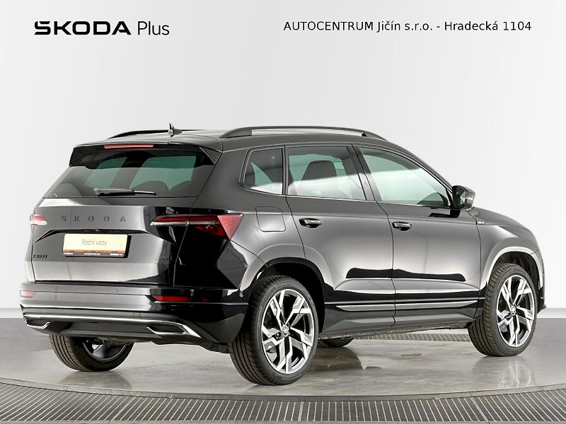 Škoda Karoq (2025) DSG 2.0TDI 110kW 4x4 SportLine - fotka 2 z 34