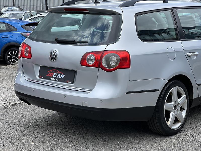 Volkswagen Passat Variant 2.0TDi 125kw DSG ALU - fotka 41 z 41