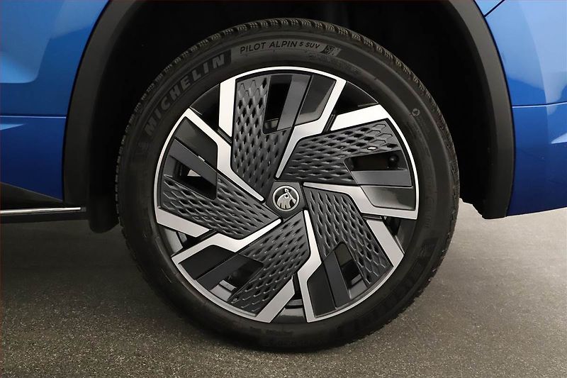 Škoda Kodiaq (2023) RS 2.0 TSI - fotka 19 z 19