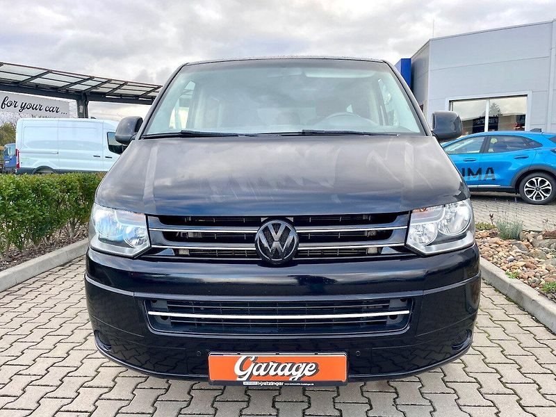 Volkswagen Caravelle (2014) 2,0 TDI Tiptronic 8 Míst - fotka 2 z 12