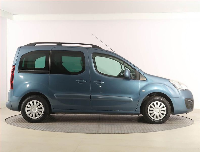 Peugeot Partner (2016) Active 1.6 BlueHDi, 5Míst, ČR - fotka 6 z 15