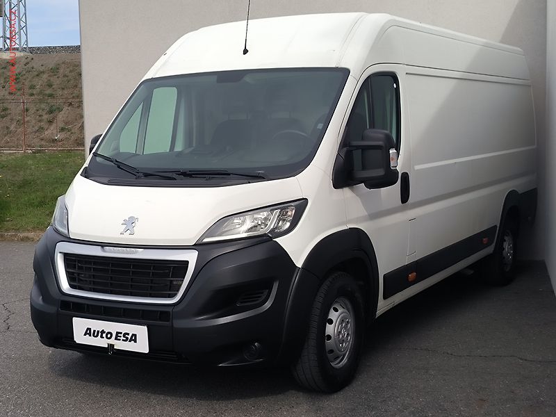 Peugeot Boxer (2018) 2.0HDi L4H2, ČR, 120kW, AC - fotka 3 z 22
