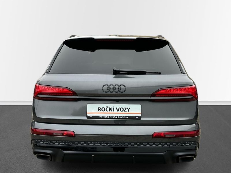 Audi Q7 50 TDI quattro S Line - fotka 9 z 23