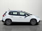 Peugeot 2008 1,2 81 Kw PT AUTO klima ČR - náhled 8