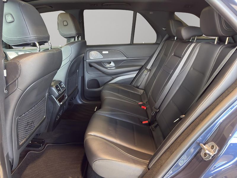 Mercedes-Benz GLE (2025) 450 d 4MATIC - fotka 24 z 28