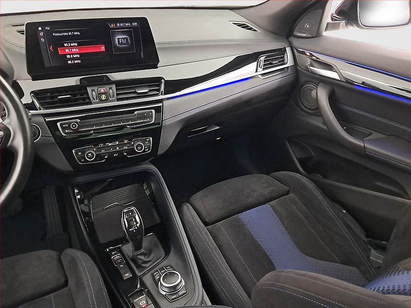 BMW X2 (2021) M35i - fotka 8 z 27