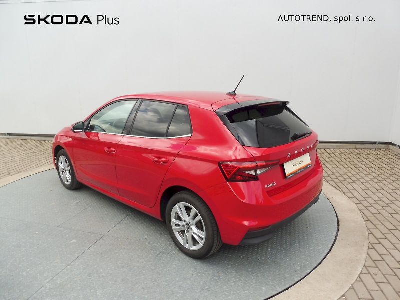 Škoda Fabia (2025) Top Selection 1,0 TSI 70kW - fotka 25 z 28