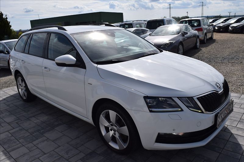 Škoda Octavia 2,0 TDI 110KW DSG NAVIGACE ALU - fotka 4 z 47