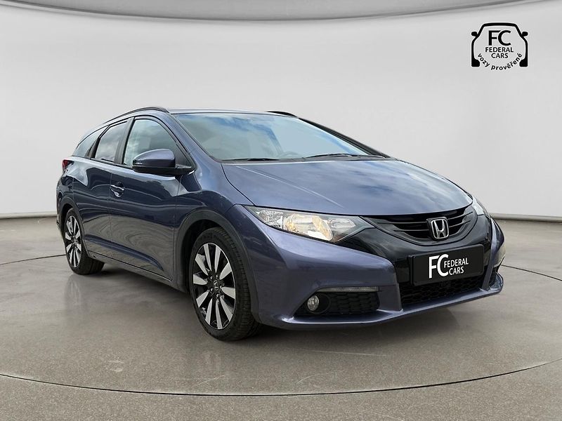 Honda Civic 1.6 i-DTEC Sport Tourer - fotka 7 z 19