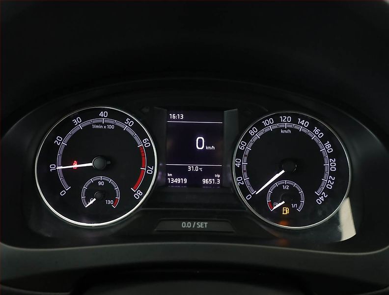 Škoda Rapid (2018) Style 1.0 TSI, ČR,1.maj - fotka 9 z 18