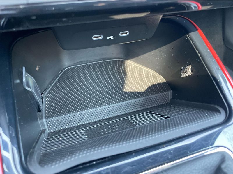 Škoda Fabia 1.0 TSi Monte Carlo - fotka 23 z 29
