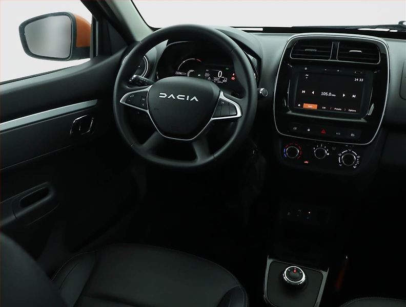 Dacia Spring (2023) Electric 45 (27 kWh), SoH 93% - fotka 7 z 15