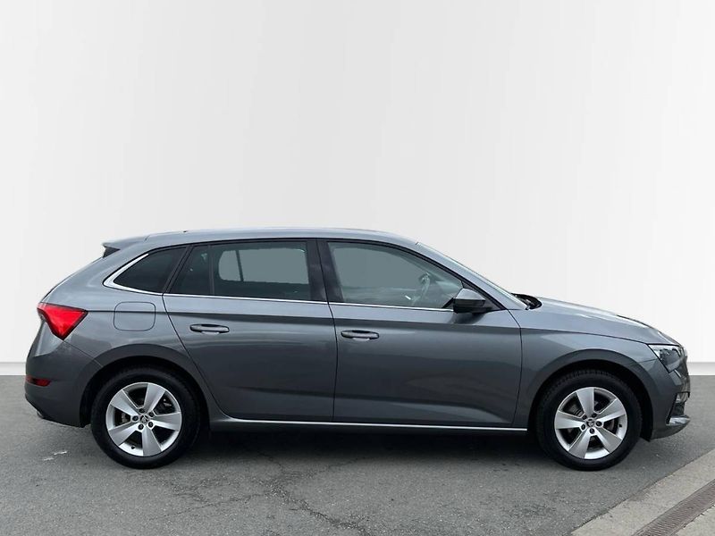 Škoda Scala (2022) 1.0 TSI 81kW Style - fotka 9 z 20