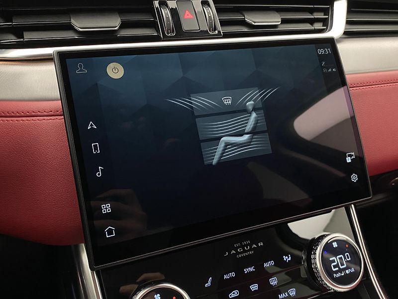 Jaguar XF P300 R-DYNAMIC S AWD AUT CZ - fotka 38 z 44
