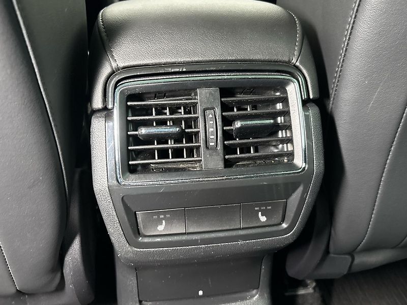 Škoda Kodiaq Laurin&Klement 4x4 - fotka 22 z 31