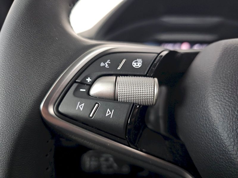 Škoda Kamiq (2025) 1.5TSi 110kW DSG TOP SELECTION - fotka 22 z 29