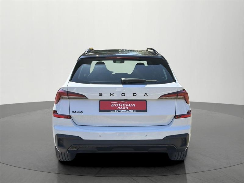 Škoda Kamiq 1,5 TSI 110 kW DSG Monte Carlo - fotka 6 z 36