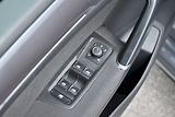Volkswagen Touran (2021) R-Line 2,0 TDI 110kW 7DSG - náhled 34