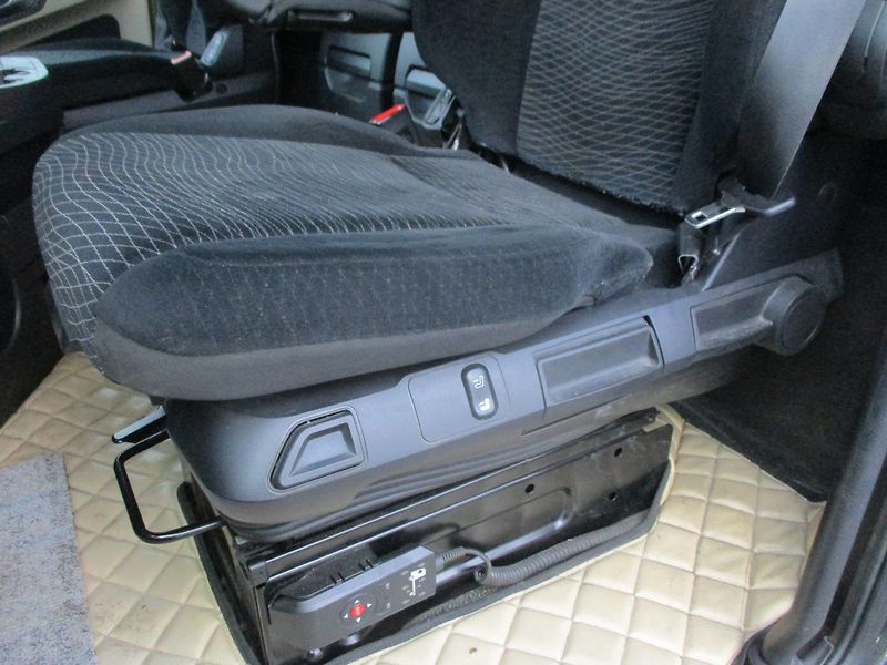Mercedes-Benz Actros1848 GigaSpace LowDeck - fotka 21 z 46