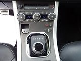 Land Rover Range Rover Evoque 2.0TD4 132kW HSE AWD Rezervace - náhled 12