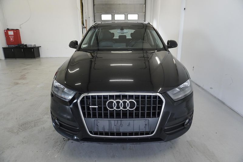 Audi Q3 2.0 TDI 130kW QUATTRO S-TRONIC - fotka 3 z 32