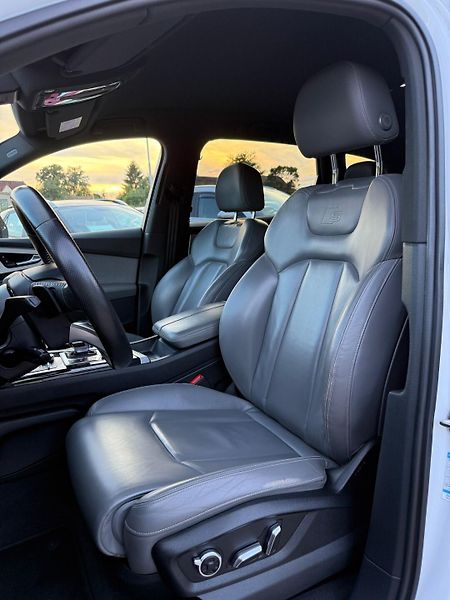 Audi Q7 - fotka 6 z 16