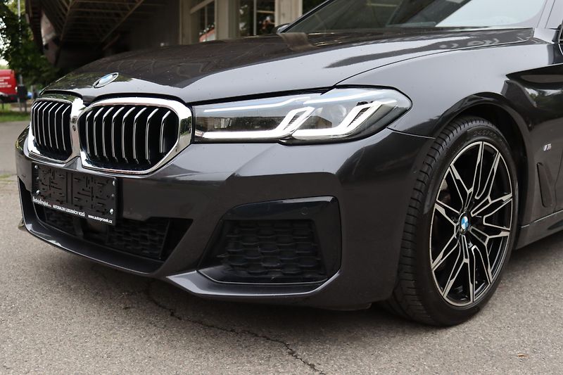 BMW Řada 5 540D XDRIVE G30 M-PAKET 250kW - fotka 5 z 50