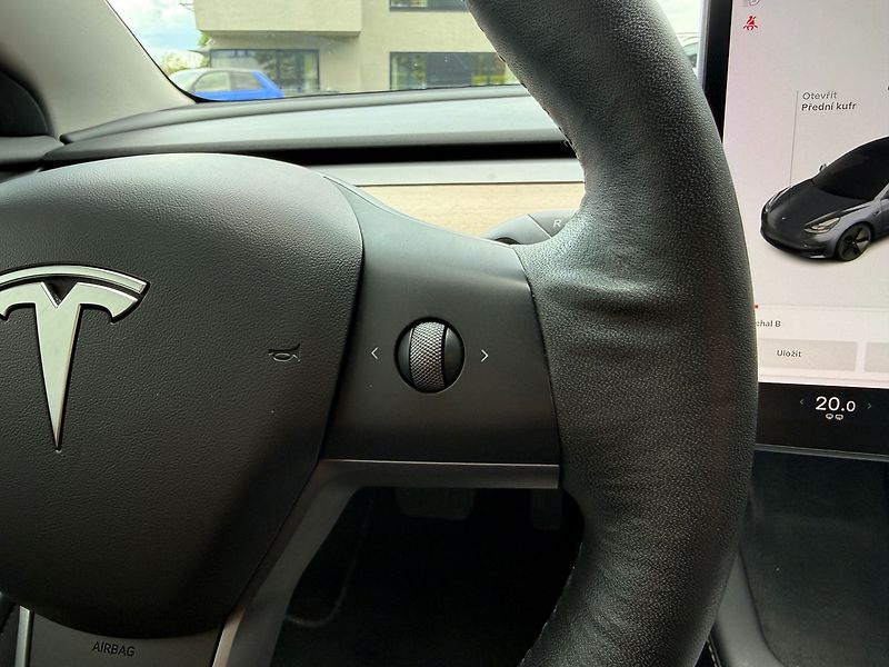 Tesla Model 3 Enhanced autopilot, k dispozic - fotka 29 z 38