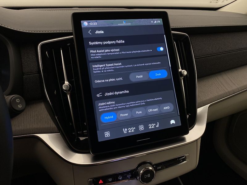 Volvo XC90 T8 AWD RECHARGE BRIGHT PLUS 7m - fotka 51 z 67