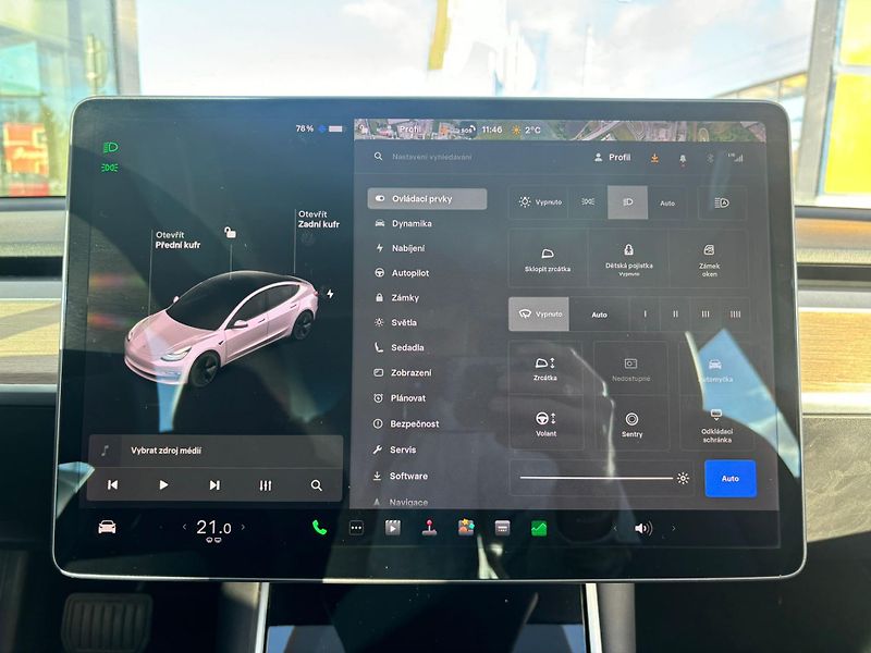 Tesla Model 3 SR Plus 60kWh 1.Maj TZ - fotka 10 z 23