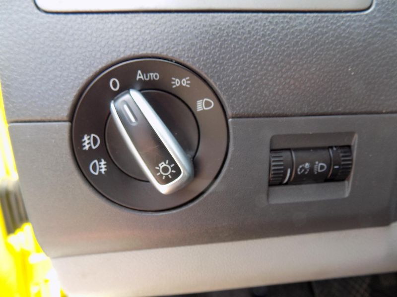 Volkswagen Transporter 2,0 TDI 103 KW DSG KLIMA - fotka 32 z 43