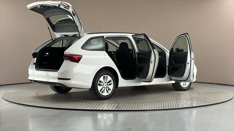 Škoda Octavia 2.0 TDI Ambition Combi - fotka 6 z 22