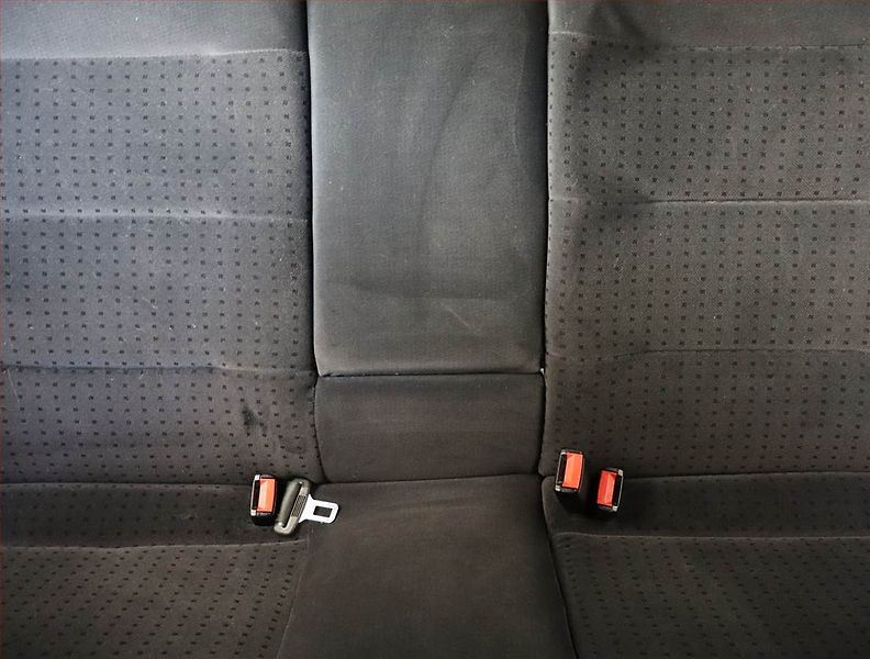 Volkswagen Passat (1998) 1.9 TDI, nová STK, Tažné - fotka 10 z 16