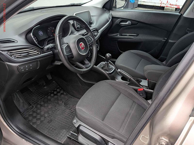 Fiat Tipo (2017) 1.4 T, 2.maj,ČR, AC, tempo - fotka 9 z 16