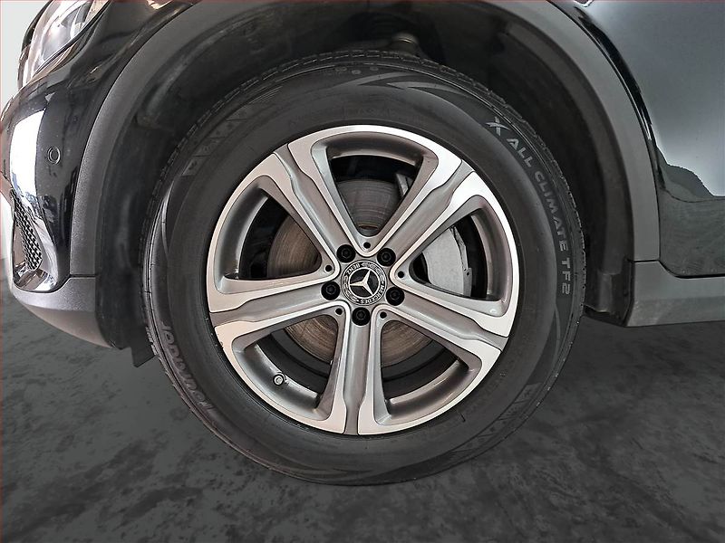 Mercedes-Benz GLC (2017) 220 d 4MATIC - fotka 15 z 23