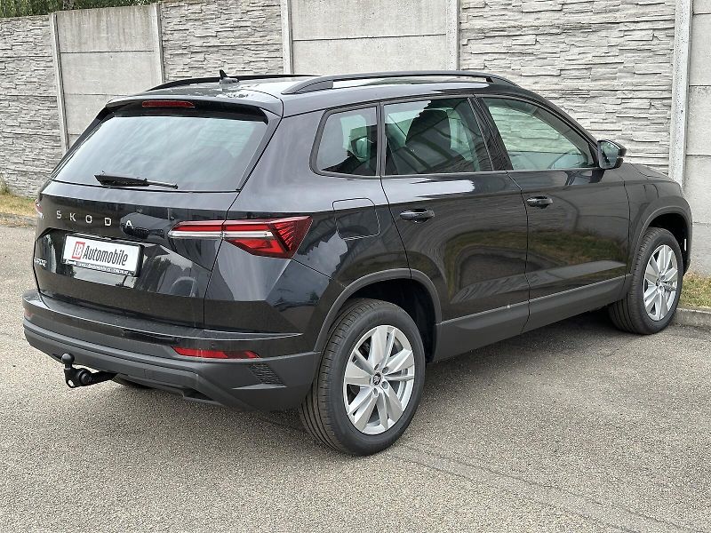 Škoda Karoq 1.5TSi DSG 150PS LED V.Cockpit - fotka 4 z 38